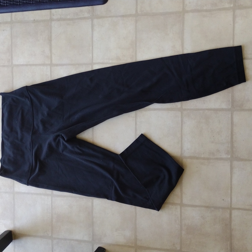 Lululemon leggings Sz 8